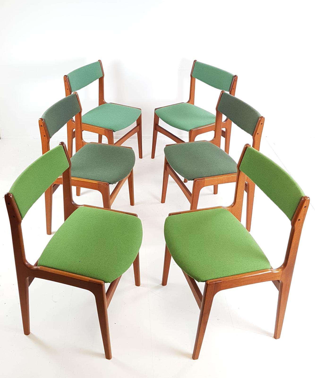 Set van 6 vintage stoelen met groene bekleding, teakhouten frame